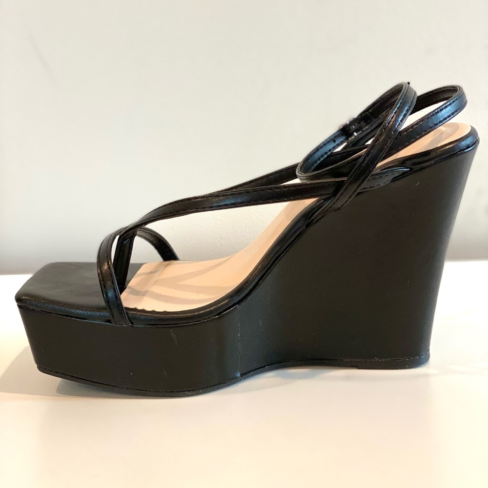 Black Wedge Sandals with Platform and Ankle Strap size 8 - Picture 7 of 15